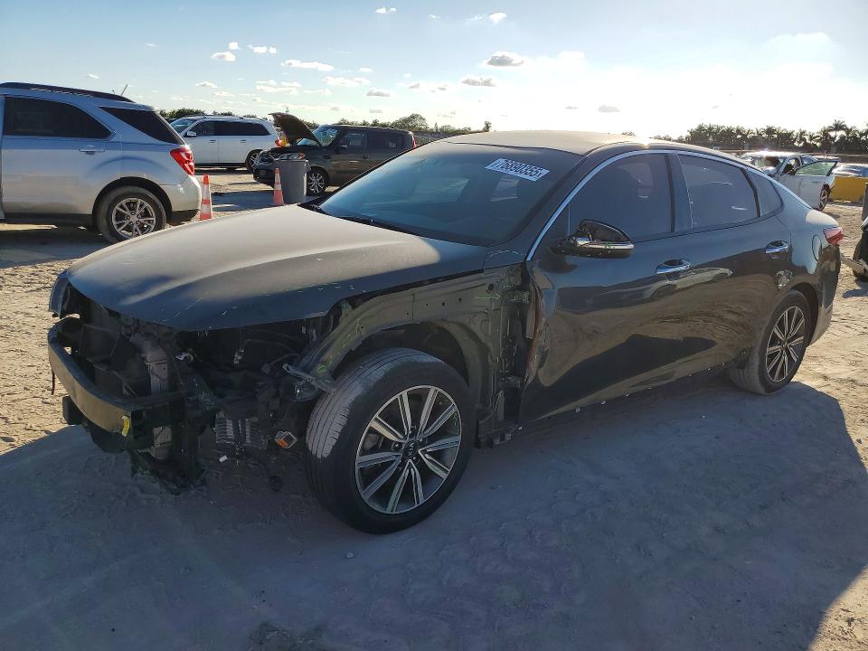 Продажа на аукционе авто 2020 Kia Optima, vin: 5XXGU4L14LG408602, номер лота: 76890355