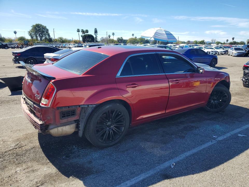 2013 Chrysler 300 მანქანა იყიდება აუქციონზე, vin: 2C3CCABG1DH641037, აუქციონის ნომერი: 78540995