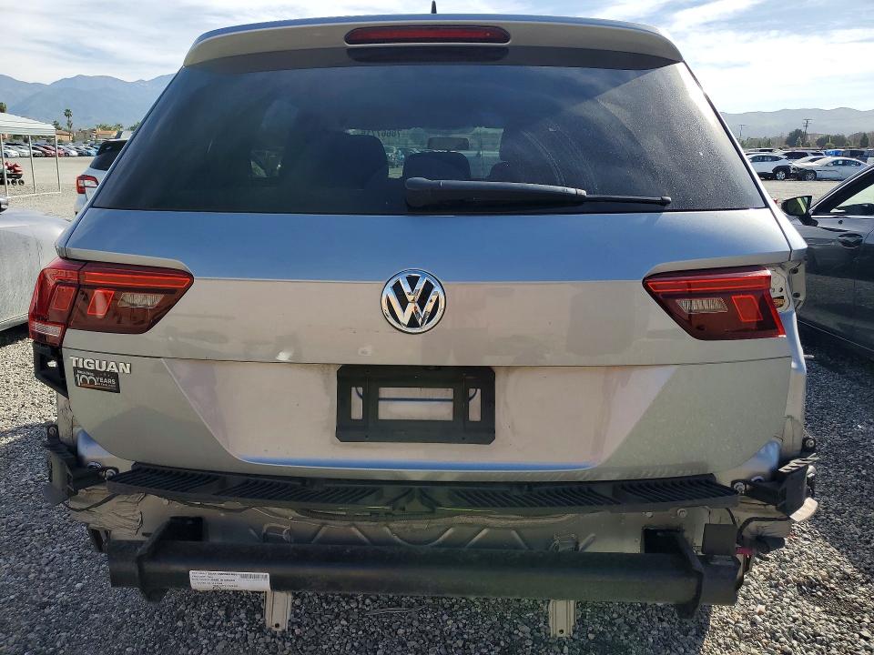 78667715 :رقم المزاد ، 3VV1B7AX0LM052511 vin ، 2020 Volkswagen Tiguan مزاد بيع