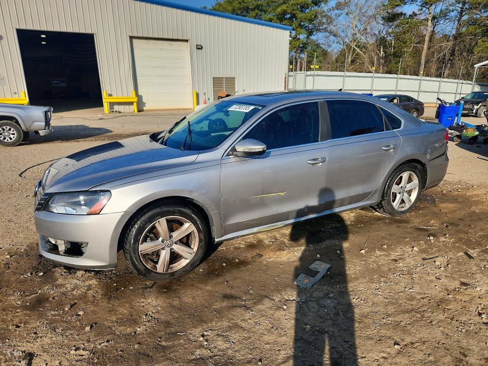 Продажа на аукционе авто 2012 Volkswagen Passat, vin: 1VWBP7A32CC097286, номер лота: 77293755