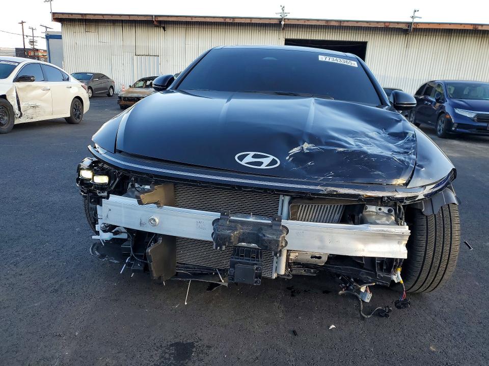 2025 Hyundai Sonata მანქანა იყიდება აუქციონზე, vin: KMHL54JC7SA494011, აუქციონის ნომერი: 77343365