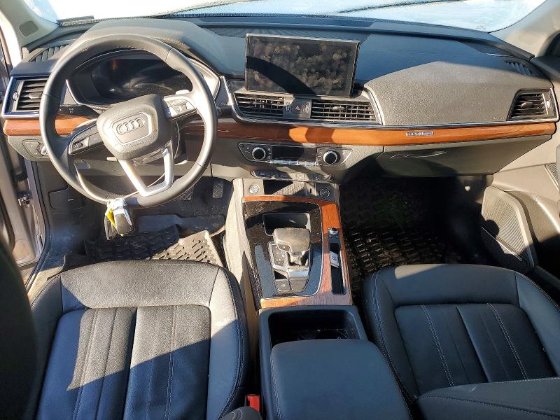 76986025 :رقم المزاد ، WA1EAAFY4N2100291 vin ، 2022 Audi Q5 مزاد بيع