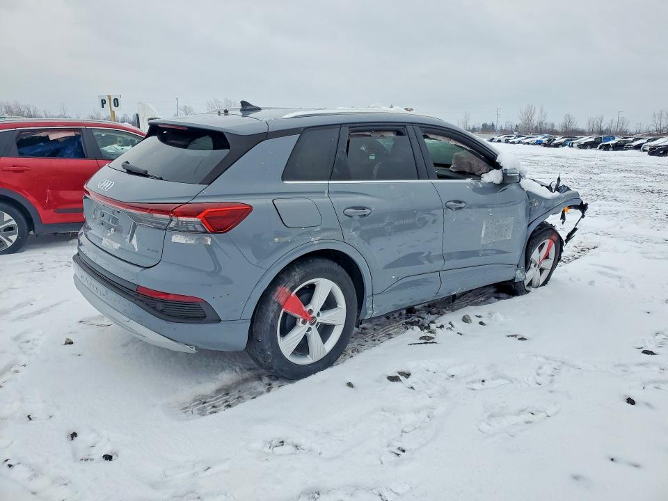 2022 Audi Q4 E-tron მანქანა იყიდება აუქციონზე, vin: WA1J2BFZ5NP047937, აუქციონის ნომერი: 76075005