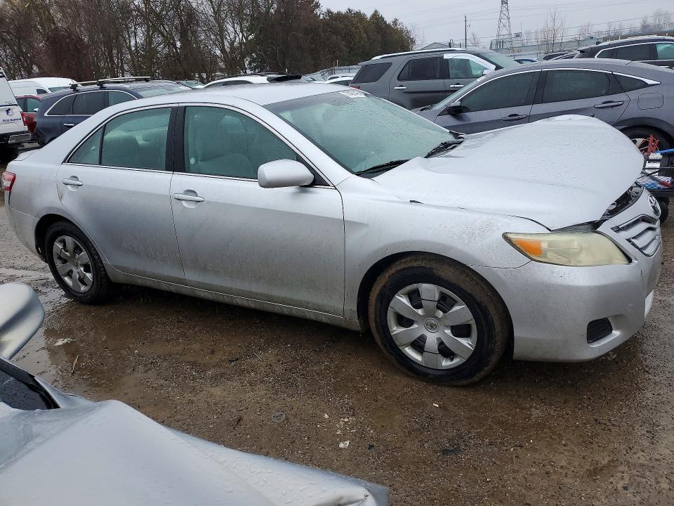 2010 Toyota Camry მანქანა იყიდება აუქციონზე, vin: 4T1BF3EK8AU079796, აუქციონის ნომერი: 77481425