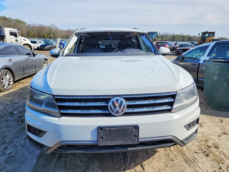 Продажа на аукционе авто 2019 Volkswagen Tiguan, vin: 3VV2B7AX3KM092097, номер лота: 77930505
