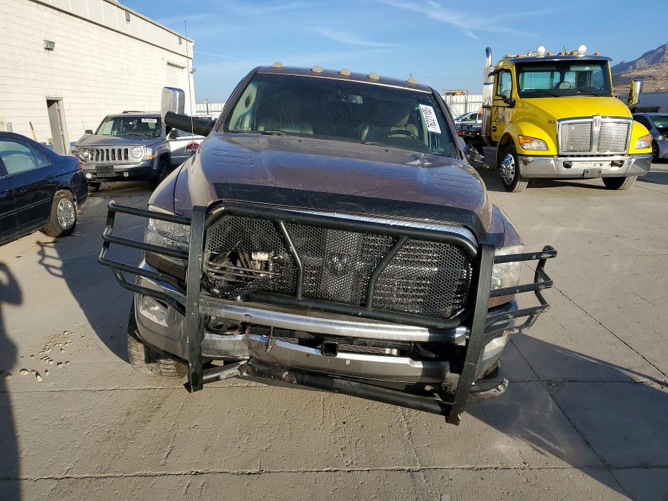 76221105 :رقم المزاد ، 3D73Y3HL1AG157495 vin ، 2010 Dodge Ram 3500 مزاد بيع