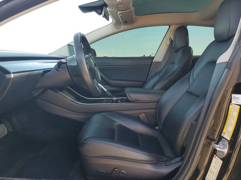 79226255 :رقم المزاد ، 5YJ3E1EA0JF016160 vin ، 2018 Tesla Model 3 مزاد بيع
