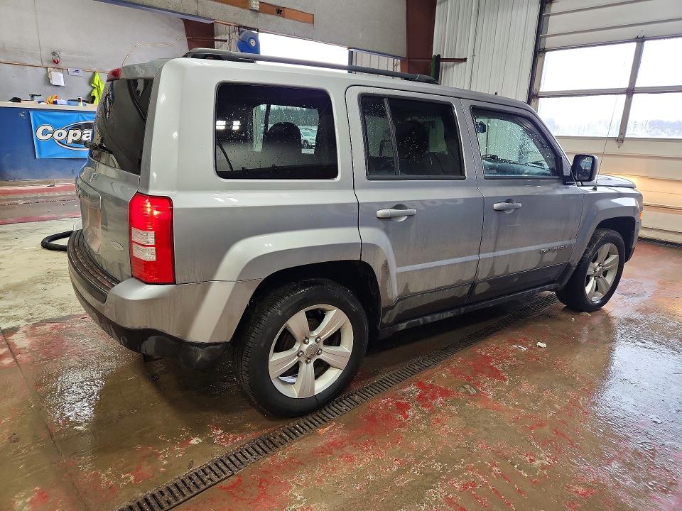 2016 Jeep Patriot მანქანა იყიდება აუქციონზე, vin: 1C4NJPFA1GD792352, აუქციონის ნომერი: 77786785