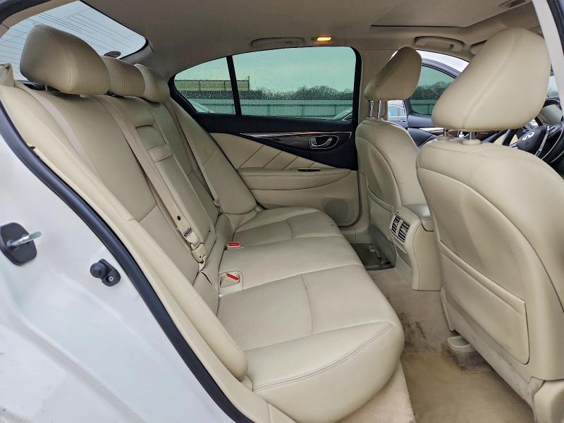 Продаж на аукціоні авто 2018 Infiniti Q50, vin: JN1EV7AR5JM610261, номер лоту: 76774785