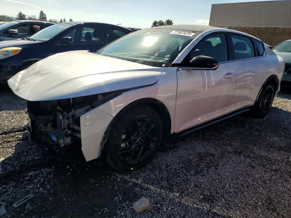 Продажа на аукционе авто 2025 Kia K4, vin: 3KPFW4DCXSE099960, номер лота: 77167475