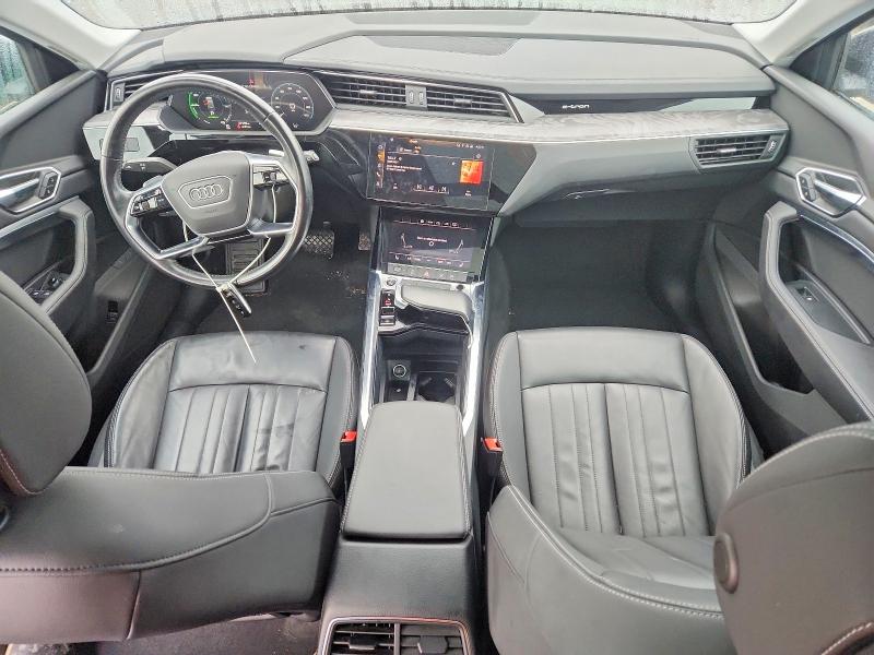 Продажа на аукционе авто 2021 Audi E-tron, vin: WA1AAAGE8MB018548, номер лота: 76467745