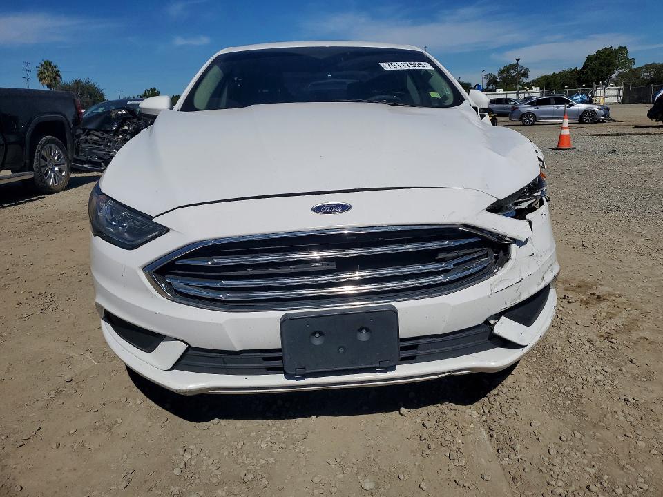 2017 Ford Fusion მანქანა იყიდება აუქციონზე, vin: 3FA6P0LU7HR238580, აუქციონის ნომერი: 79117505