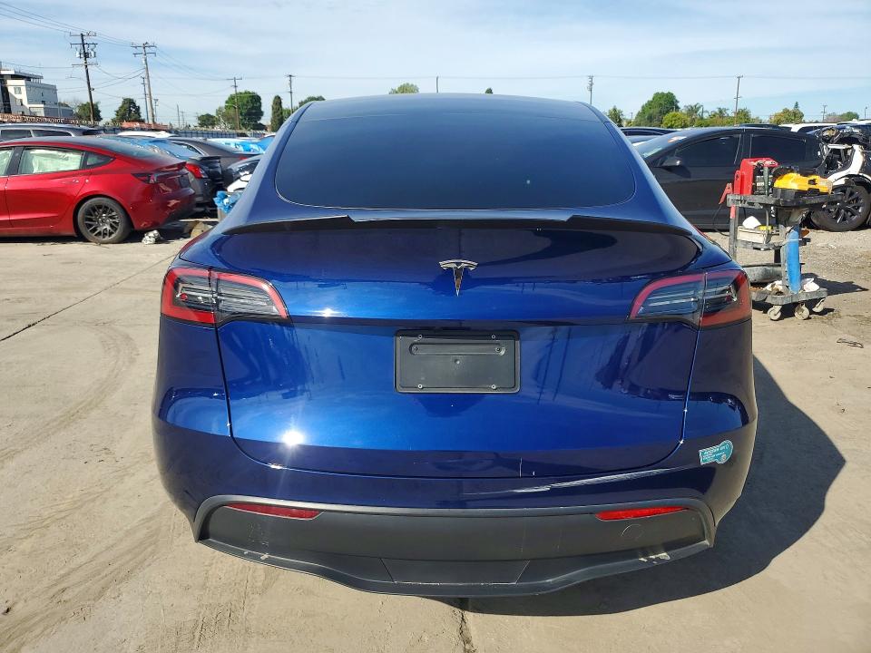 Продаж на аукціоні авто 2025 Tesla Model Y, vin: 7SAYGDEDXSF227916, номер лоту: 78825675