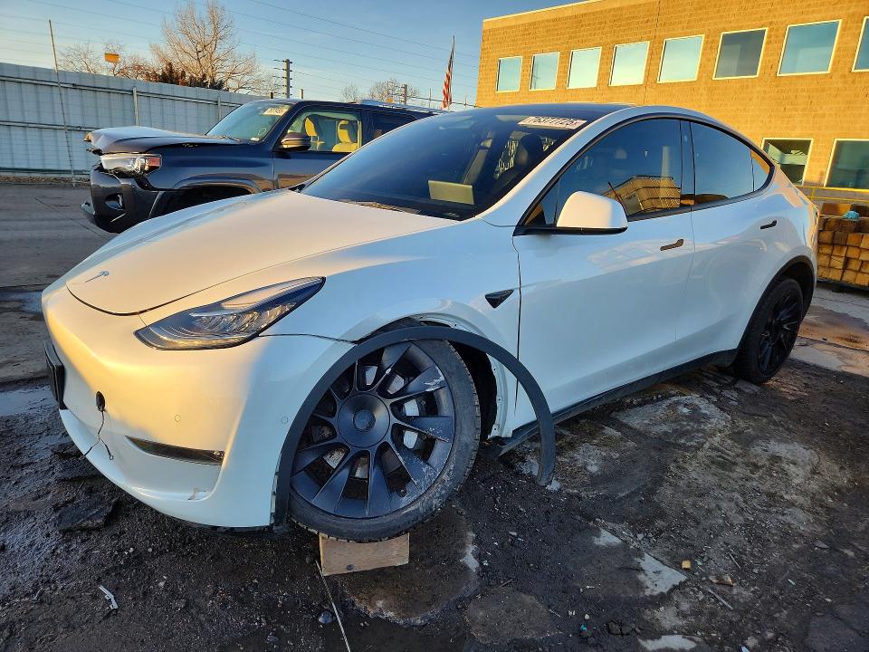 76377725 :رقم المزاد ، 5YJYGDEE1MF267181 vin ، 2021 Tesla Model Y مزاد بيع