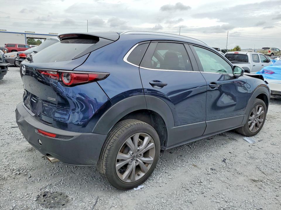 2022 Mazda Cx-30 მანქანა იყიდება აუქციონზე, vin: 3MVDMBBL1NM420667, აუქციონის ნომერი: 78698985