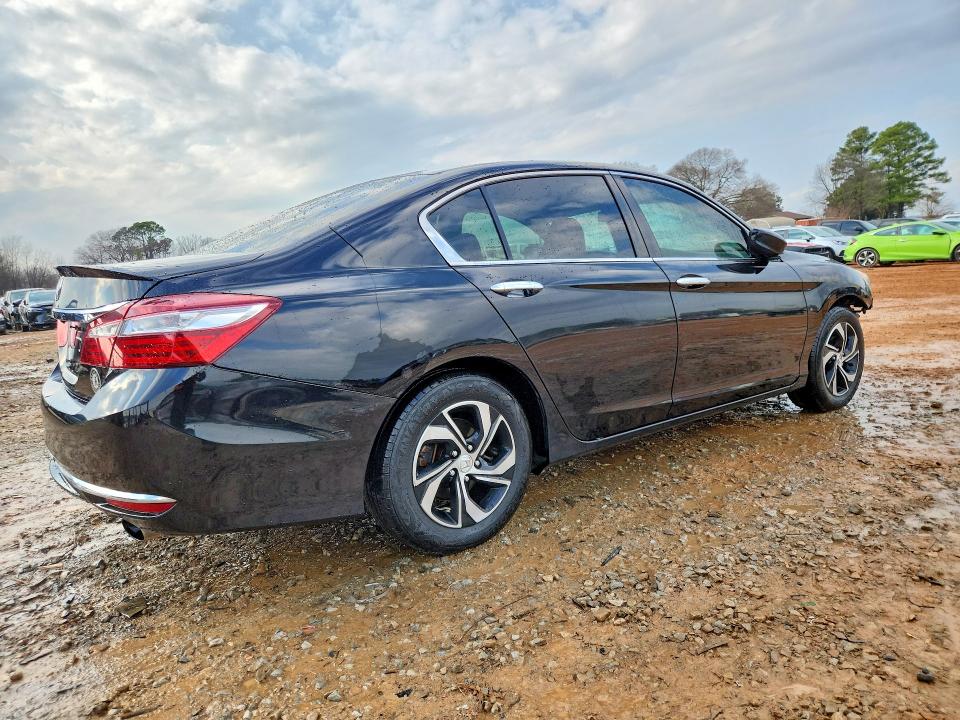 79115625 :رقم المزاد ، 1HGCR2F32HA234034 vin ، 2017 Honda Accord مزاد بيع