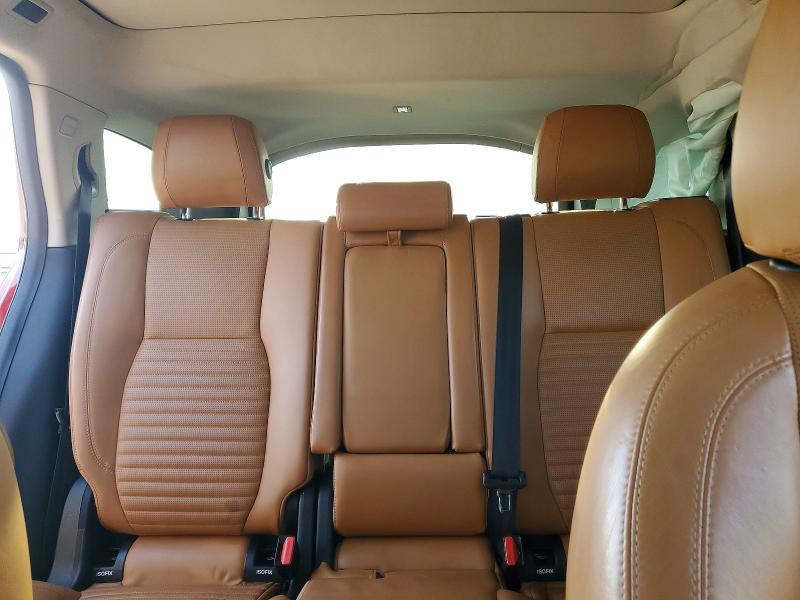 74893235 :رقم المزاد ، SALCT2FX1KH813266 vin ، 2019 Land Rover Discovery مزاد بيع