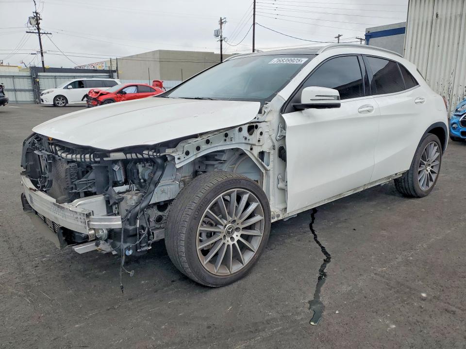 Aukcja sprzedaży 2018 Mercedes-benz Gla, vin: WDCTG4EB5JJ476423, numer aukcji: 76839925