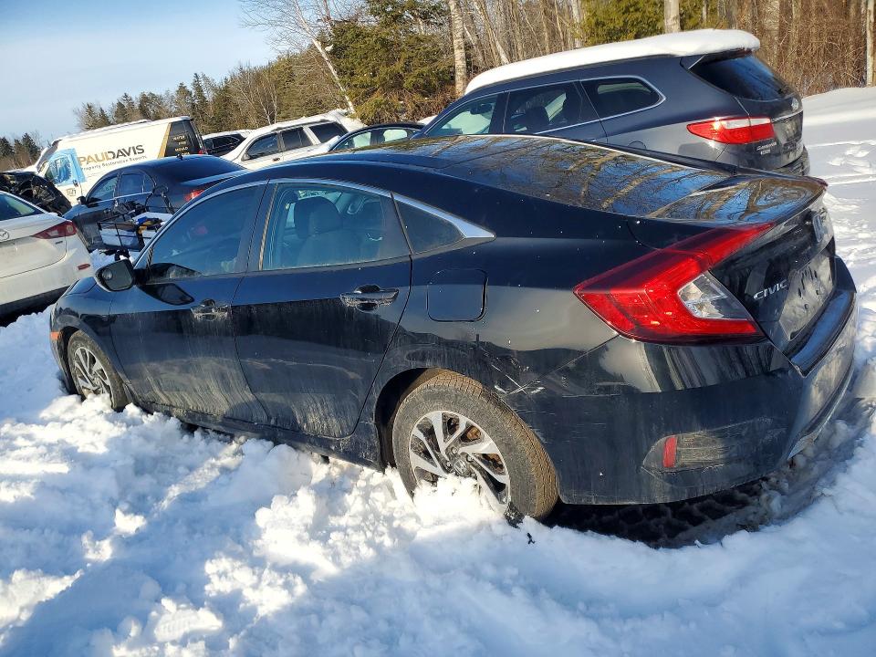2020 Honda Civic მანქანა იყიდება აუქციონზე, vin: 2HGFC2F72LH020592, აუქციონის ნომერი: 74466465