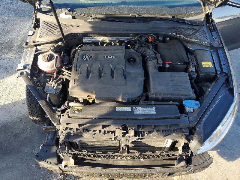 78477825 :رقم المزاد ، 3VW2A7AU0FM029615 vin ، 2015 Volkswagen Golf مزاد بيع
