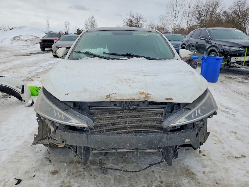 75784175 :رقم المزاد ، KMHD84LF6KU853687 vin ، 2019 Hyundai Elantra مزاد بيع