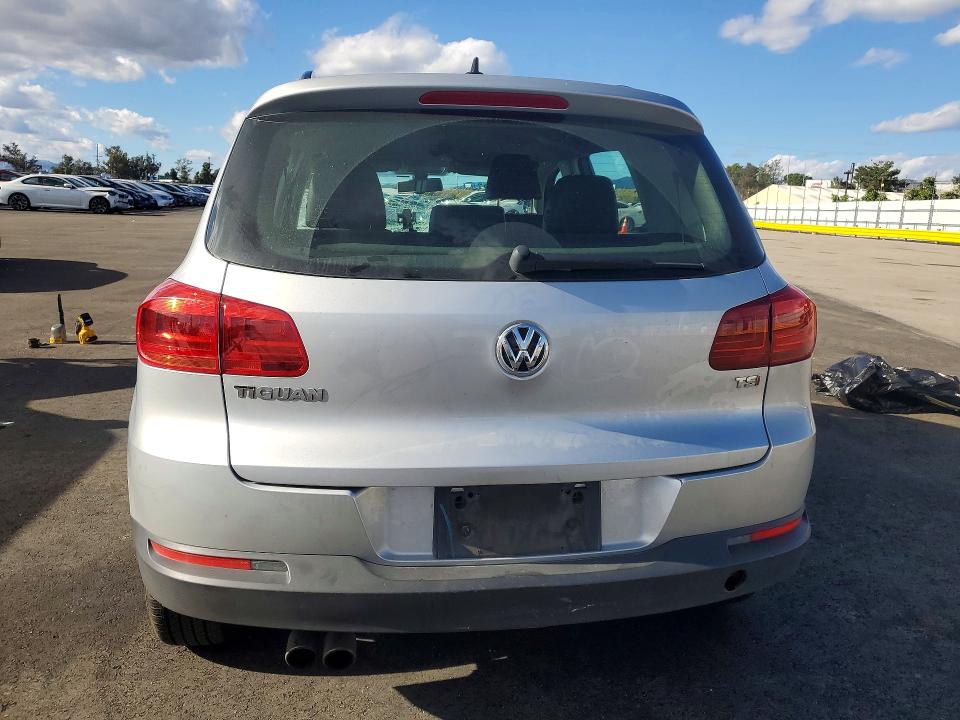 78130785 :رقم المزاد ، WVGAV7AX4HK017759 vin ، 2017 Volkswagen Tiguan مزاد بيع