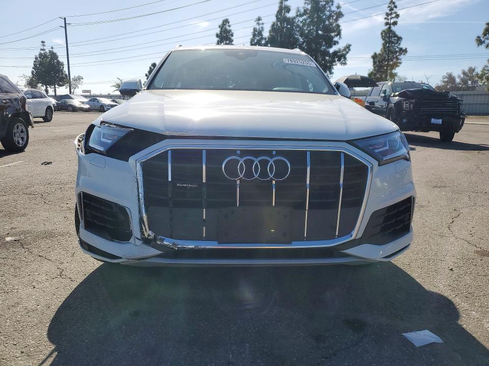 78925255 :رقم المزاد ، WA1AXBF73ND016851 vin ، 2022 Audi Q7 مزاد بيع