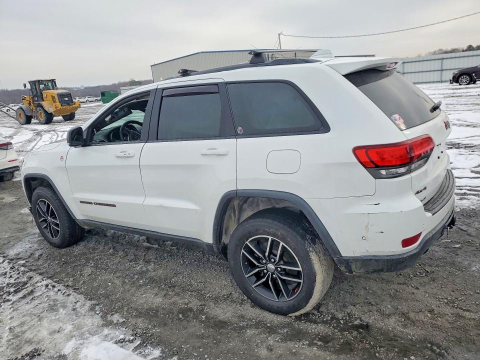 Продаж на аукціоні авто 2018 Jeep Grand Cherokee, vin: 1C4RJFLG9JC221404, номер лоту: 75681005