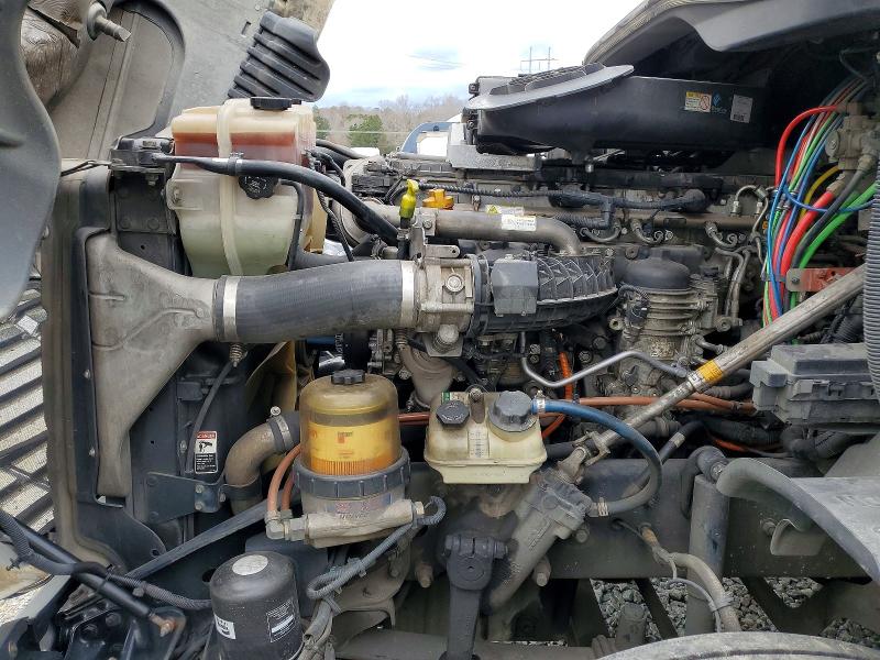 77429055 :رقم المزاد ، 1FUBGEDV9GLHC5622 vin ، 2016 Freightliner Cascadia 1 مزاد بيع