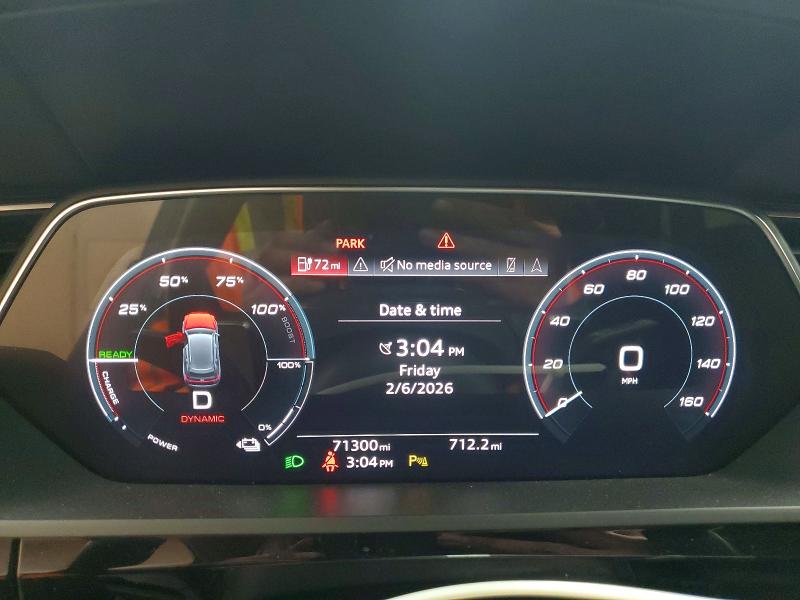 Продажа на аукционе авто 2022 Audi E-tron, vin: WA1AAAGE5NB019609, номер лота: 76046765