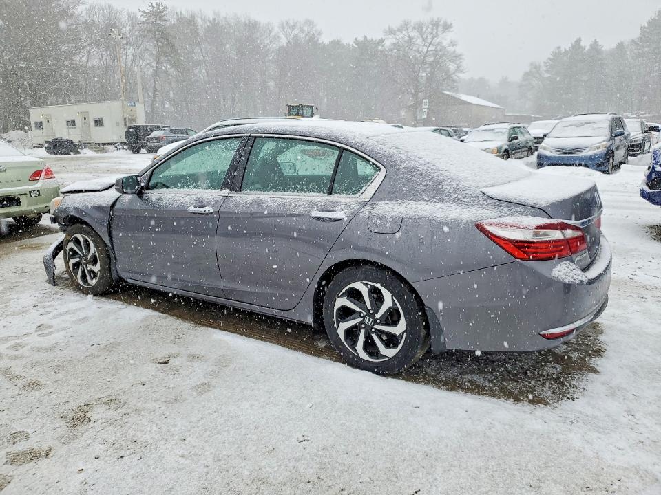 77274285 :رقم المزاد ، 1HGCR2E73HA083967 vin ، 2017 Honda Accord مزاد بيع
