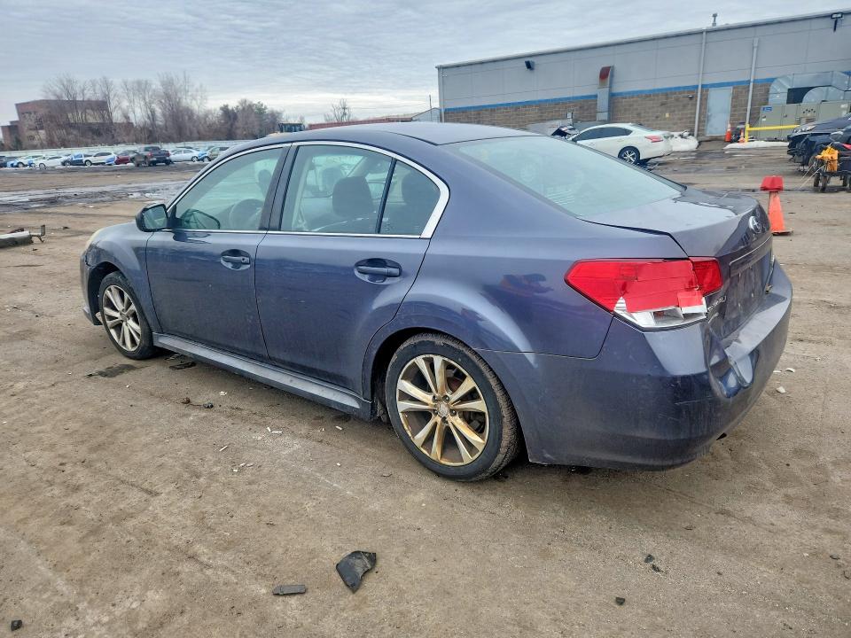 2014 Subaru Legacy მანქანა იყიდება აუქციონზე, vin: 4S3BMBA64E3027560, აუქციონის ნომერი: 77513065