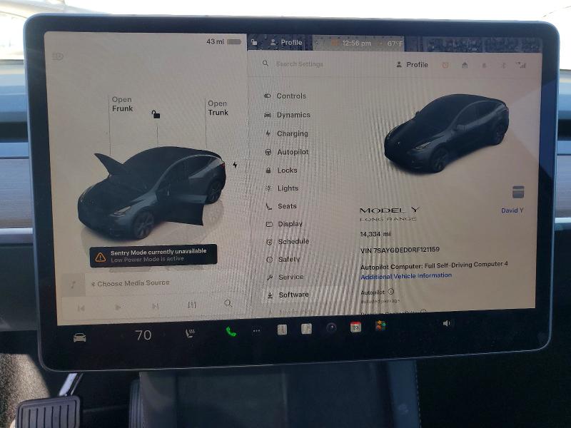 2024 Tesla Model Y მანქანა იყიდება აუქციონზე, vin: 7SAYGDED0RF121159, აუქციონის ნომერი: 73942855
