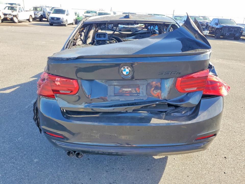 77796075 :رقم المزاد ، WBA8E1C35HA029366 vin ، 2017 Bmw 330e مزاد بيع