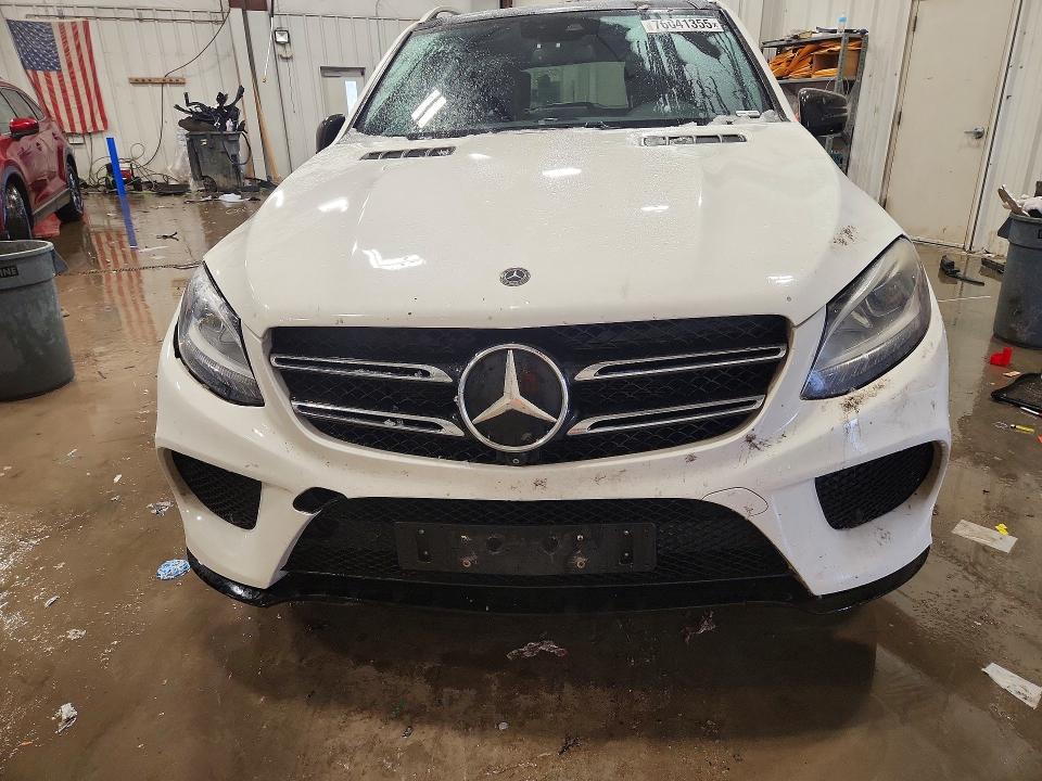 Продажа на аукционе авто 2018 Mercedes-benz Gle, vin: 4JGDA5HB6JB104365, номер лота: 76041355