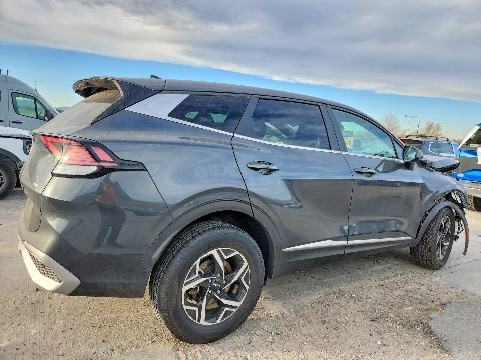 Продаж на аукціоні авто 2023 Kia Sportage, vin: KNDPUCAF4P7165395, номер лоту: 75579565