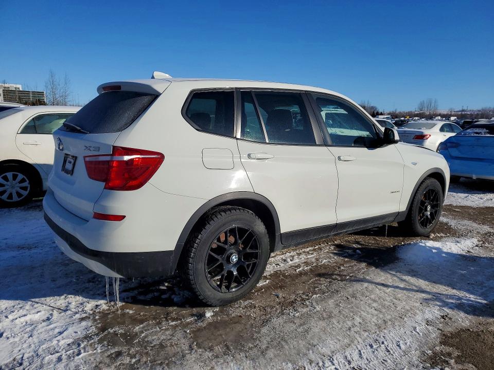 2015 Bmw X3 მანქანა იყიდება აუქციონზე, vin: 5UXWX9C57F0D49426, აუქციონის ნომერი: 75512165