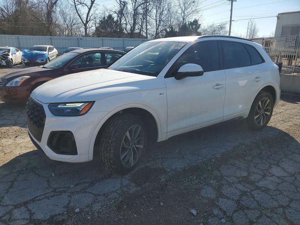 Продаж на аукціоні авто 2024 Audi Q5, vin: WA1GAAFY7R2111798, номер лоту: 77579295