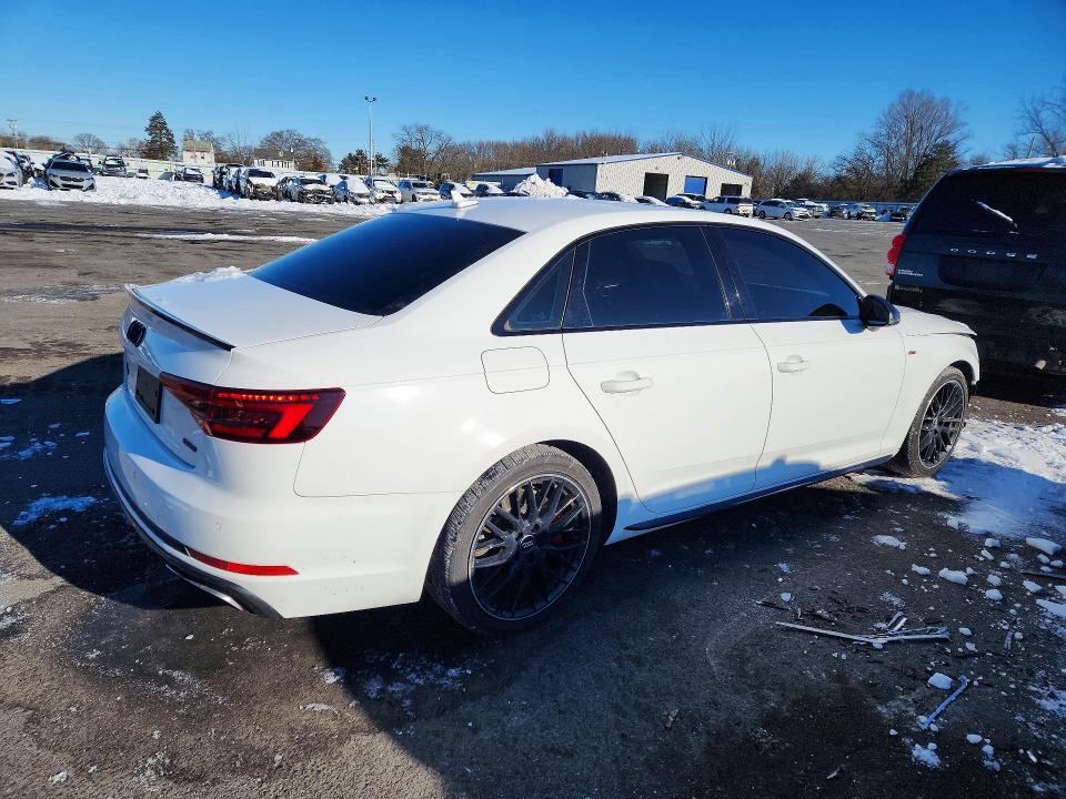Продаж на аукціоні авто 2019 Audi A4 Premium, vin: WAUENAF4XKA029247, номер лоту: 75372385