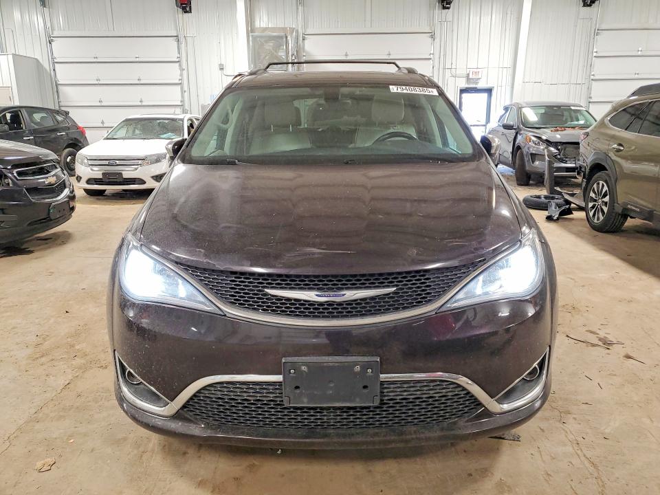 79408385 :رقم المزاد ، 2C4RC1GG6JR143078 vin ، 2018 Chrysler Pacifica مزاد بيع