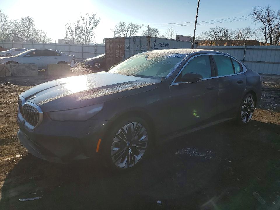 78541725 :رقم المزاد ، WBA53FJ04RCP81256 vin ، 2024 Bmw 530 مزاد بيع