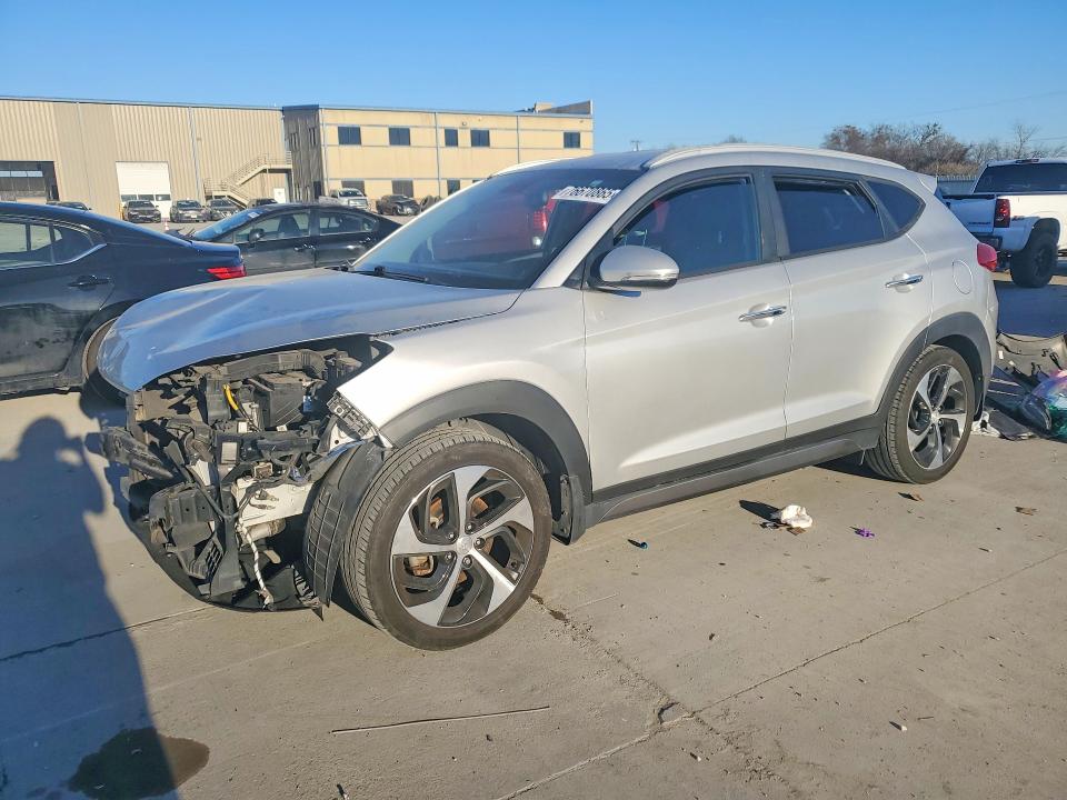 Aukcja sprzedaży 2016 Hyundai Tucson, vin: KM8J33A25GU212632, numer aukcji: 76670865