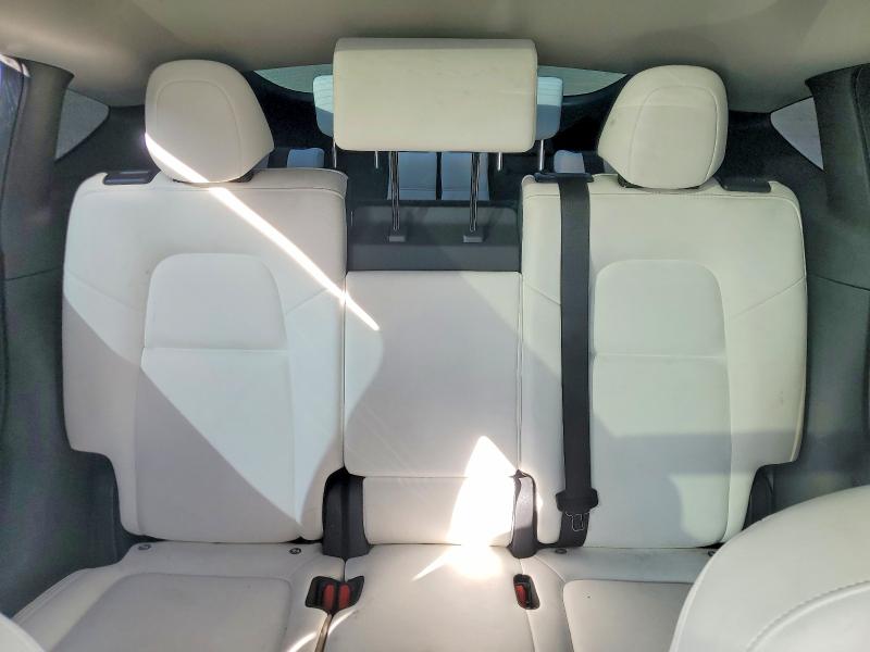 75751115 :رقم المزاد ، 7SAYGAEE6RF063131 vin ، 2024 Tesla Model Y مزاد بيع
