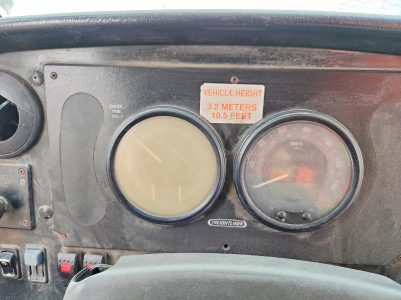 Продаж на аукціоні авто 2004 Freightliner Chassis, vin: 4UZAANBWX4CM71461, номер лоту: 77104665