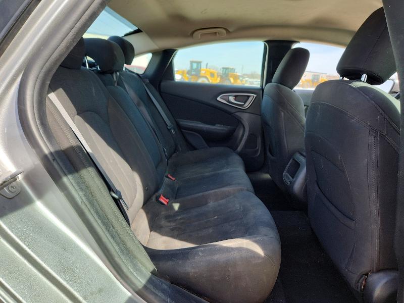 78875865 :رقم المزاد ، 1C3CCCFB8GN195510 vin ، 2016 Chrysler 200 مزاد بيع