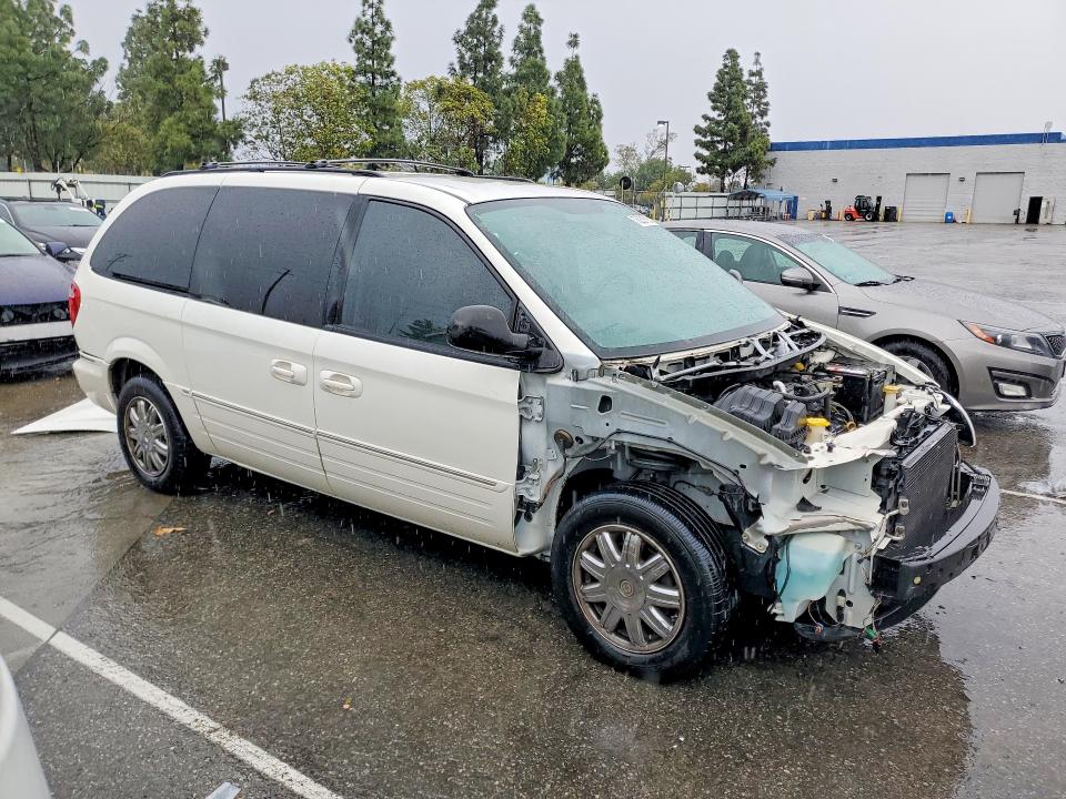 2007 Chrysler Town & Country მანქანა იყიდება აუქციონზე, vin: 2A8GP54L57R323724, აუქციონის ნომერი: 76258795