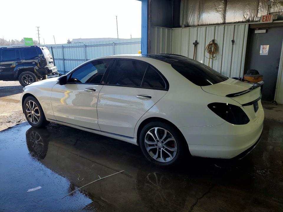 Продажа на аукционе авто 2017 Mercedes-benz C, vin: 55SWF4KB0HU203030, номер лота: 77779815