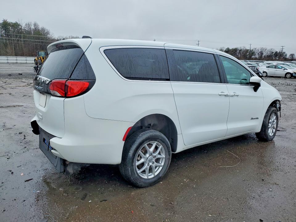 2023 Chrysler Voyager მანქანა იყიდება აუქციონზე, vin: 2C4RC1CG6PR617237, აუქციონის ნომერი: 77521365