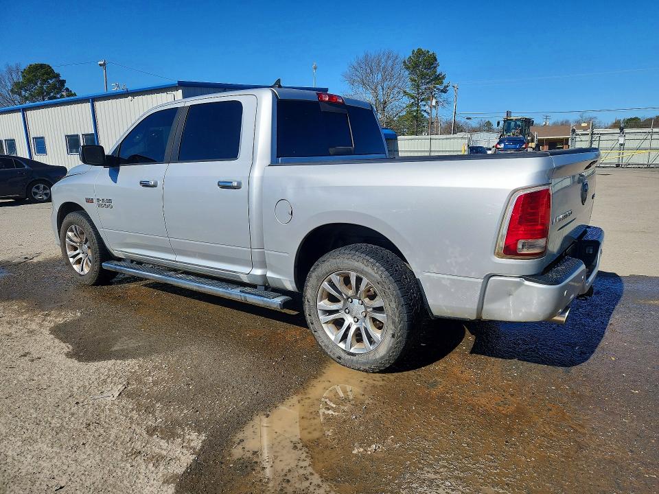 76389395 :رقم المزاد ، 1C6RR7PT9FS700402 vin ، 2015 Ram 1500 مزاد بيع