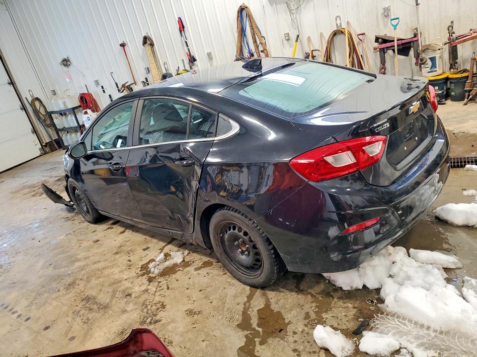 77600495 :رقم المزاد ، 1G1BE5SM0H7157580 vin ، 2017 Chevrolet Cruze مزاد بيع